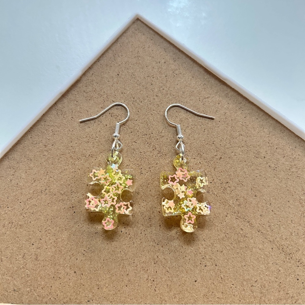Hand Made Silver Color Dangle Yellow Puzzle Resin Earrings Star Glitter Design